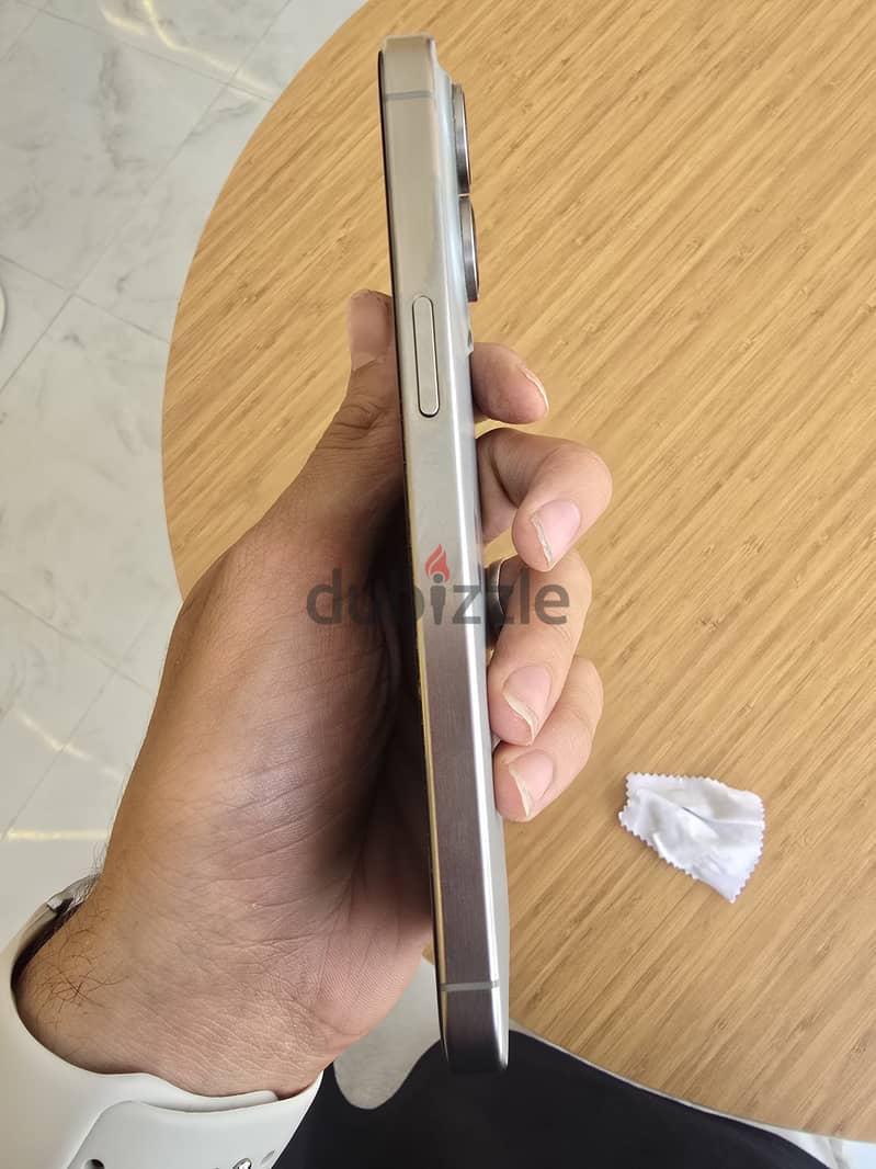 Apple - iPhone 15 Pro Max 3