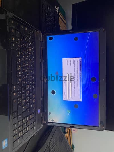 لابتوب فيوجستو مستعمل
