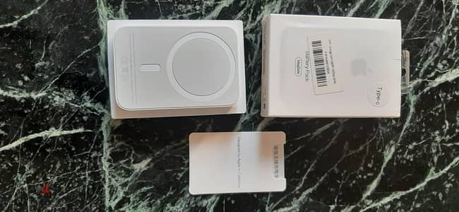 باور بانك ماج سيف (MagSafe Battery Pack) بمنافذ شحن