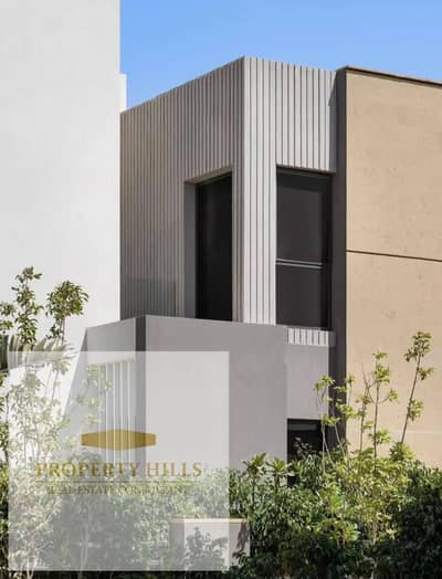 VIP standalone villa for sale in New Cairo near Mivida, Mountain View, Palm Hills, the American University, Hyde Park, and Waterway.