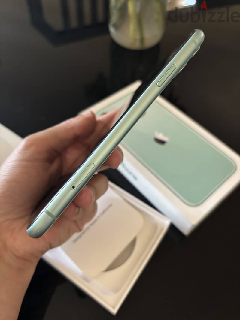 Apple - iPhone 11 3