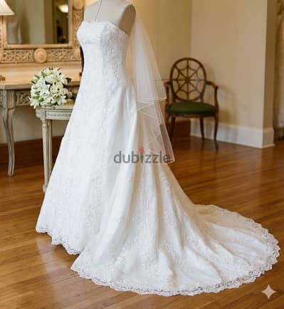 فستان زفاف كلاسيك كب (Strapless) مميز بدانتيل ملكي للبيع