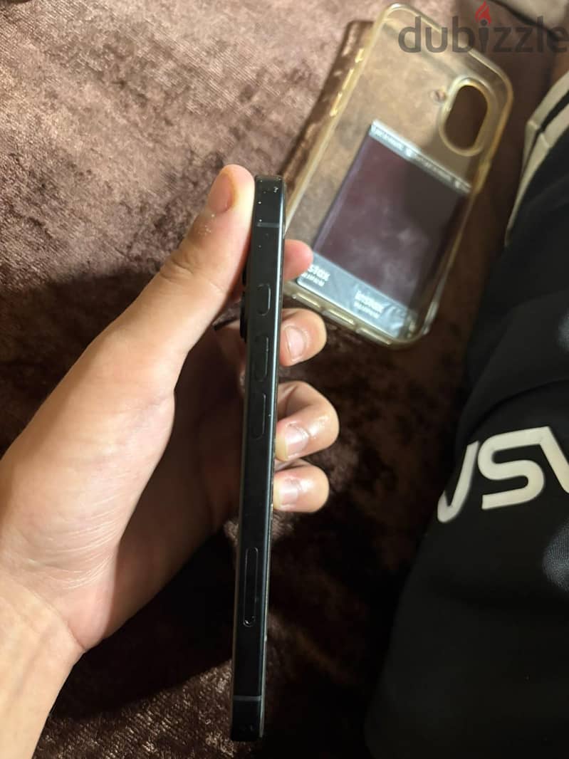 Apple - iPhone 16 3