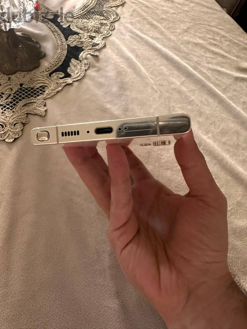 Samsung S23 Ultra 2