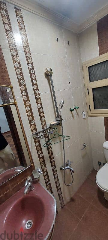 شقه للبيع في خاتم المرسلين 3 غرف 2 ريسبشن مساحه كبيره جدا