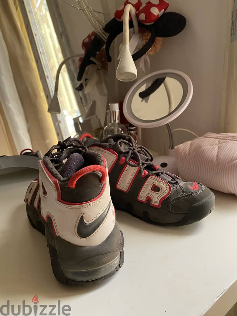 NIKE AIR UPTEMPO 3