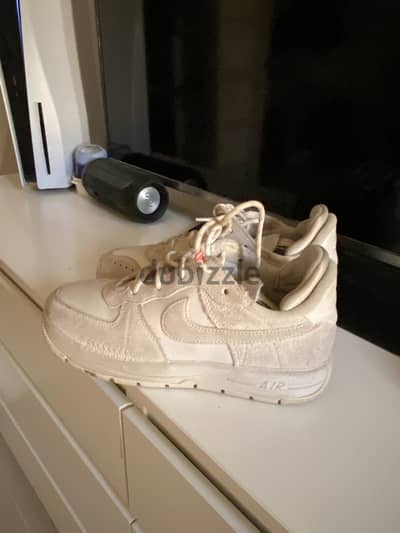 NIKE ORIGINAL BEIGE AIRFORCES