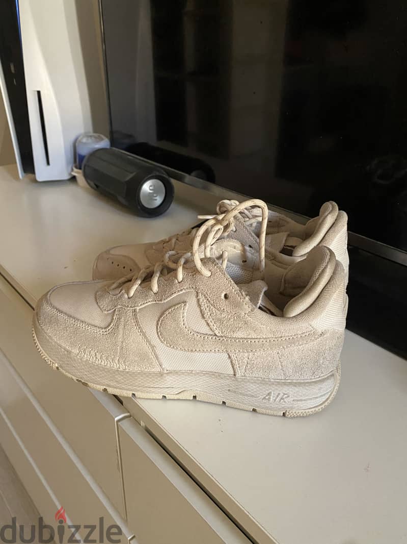 NIKE ORIGINAL BEIGE AIRFORCES 1