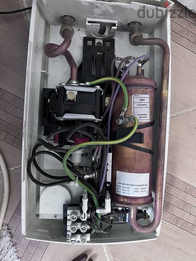 سخان فورى استعمال خفيف