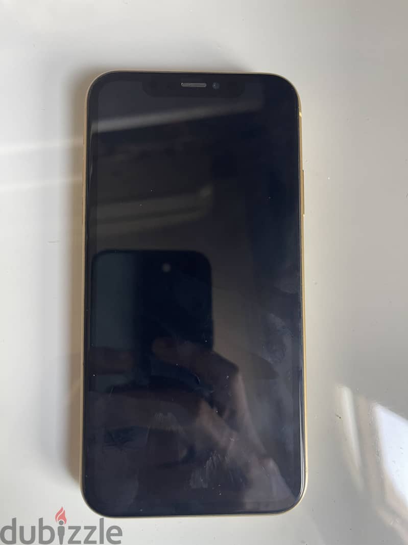 Apple - iPhone XR 3