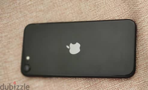 Apple - iPhone SE