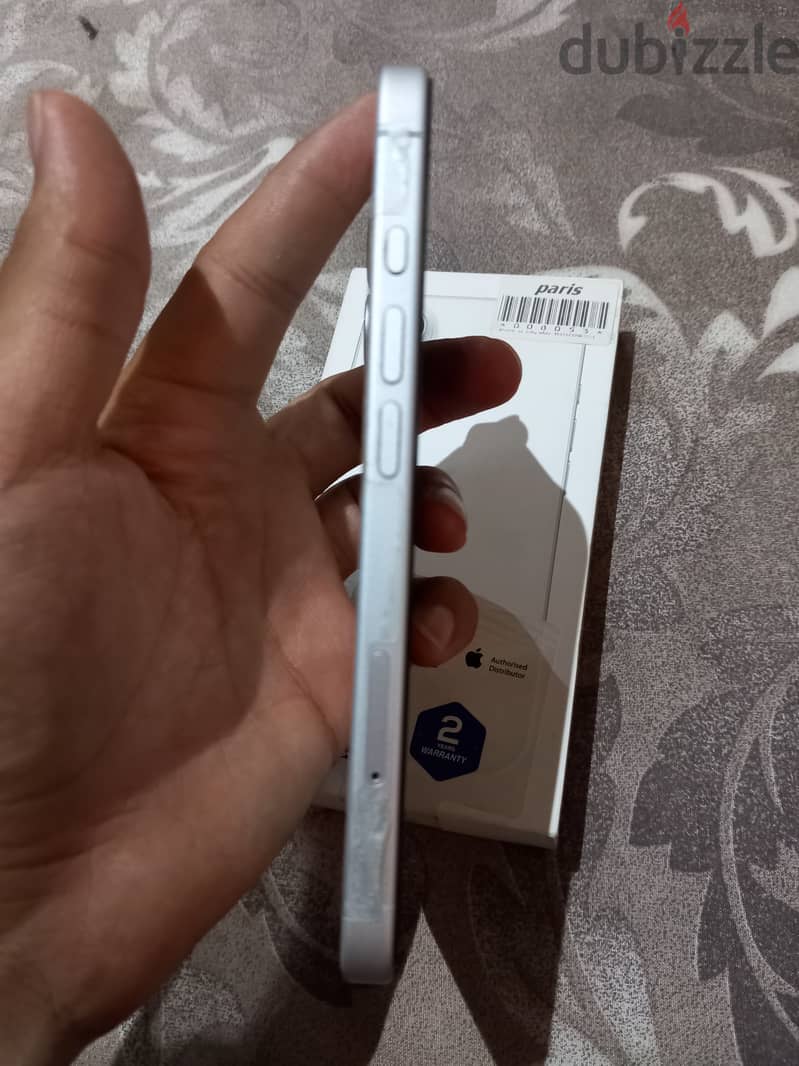 Apple - iPhone 16 4