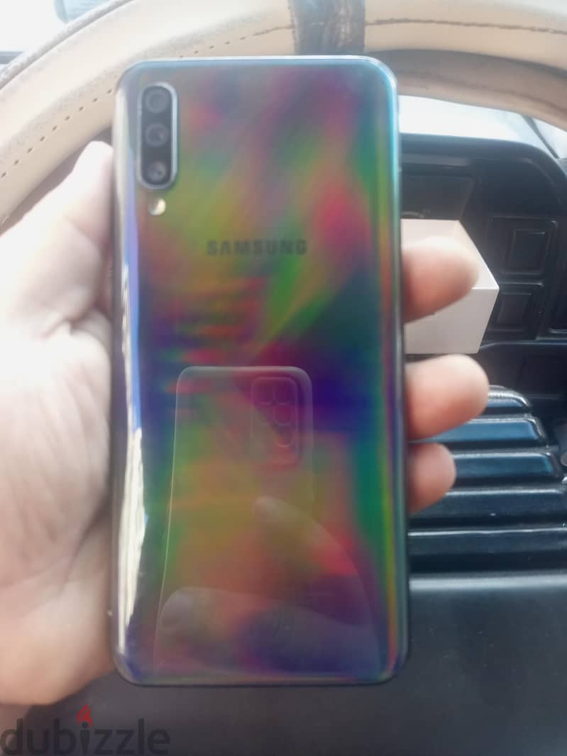 Samsung A50 128/4 1