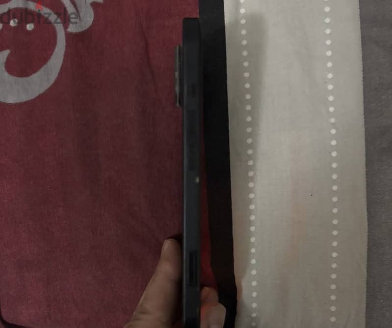 Apple - iPhone 15 4