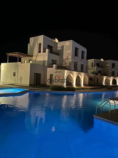 للبيع شاليه بالسعر القديم في مكادي هايتس Makadi Heights دقايق من مطار الغردقة و سهل حشيش الجونة فيو مباشر علي البحر و اللاجون تشطيب فندقي