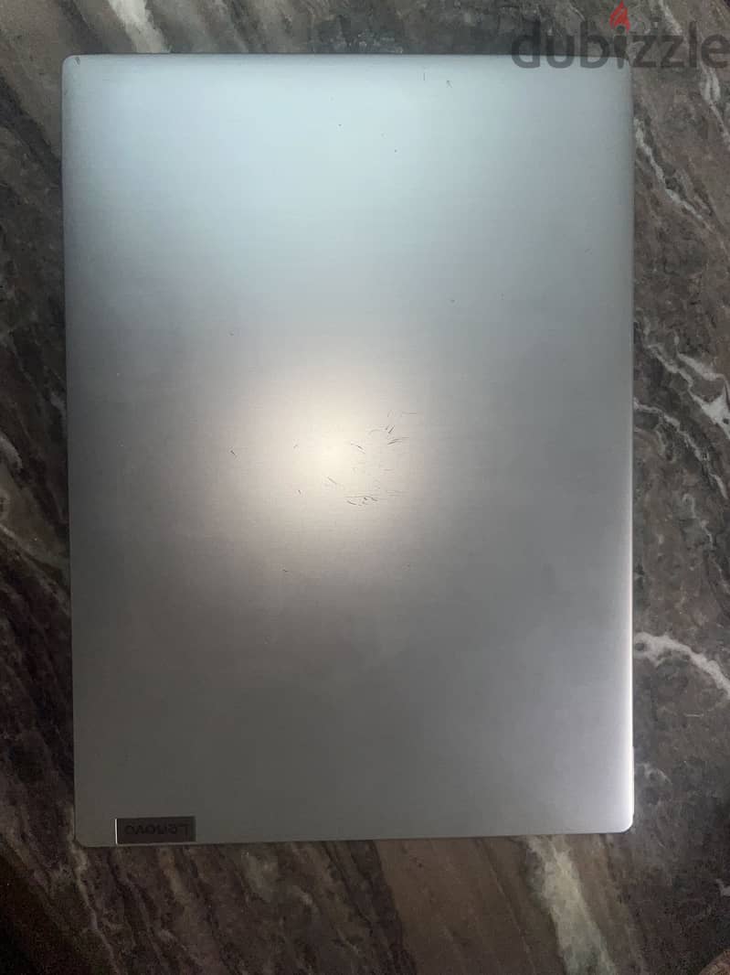 Lenovo ideapad 3 3