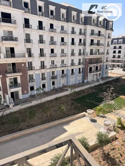 For sale i-villa 250m  garden with installments , lowest price in market direct view park delivered in mountain view i-city 6 october northen expasio