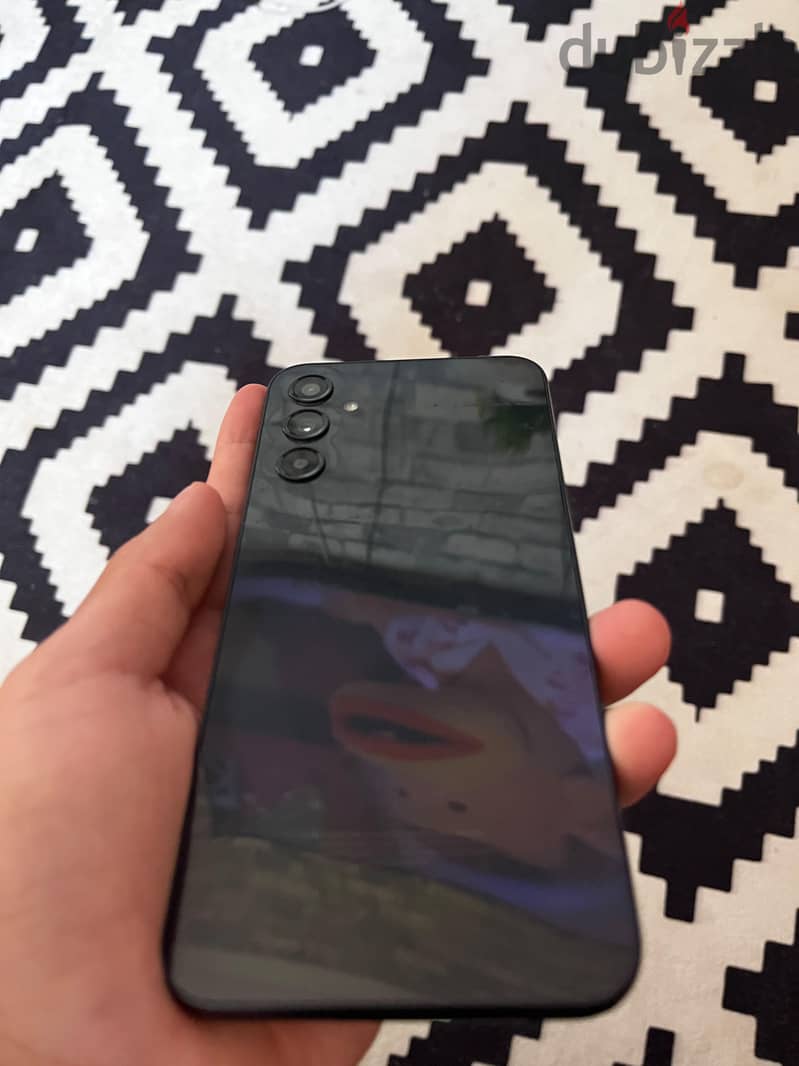 Samsung A24 1