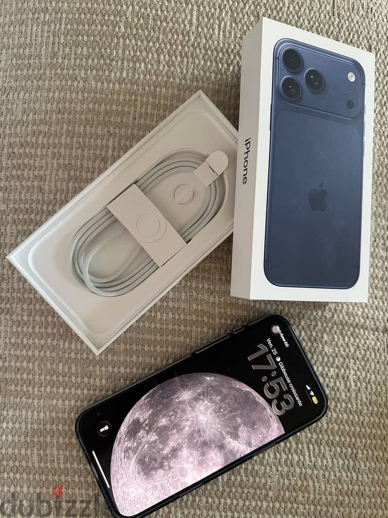 Apple - iPhone 17 Pro Max 2