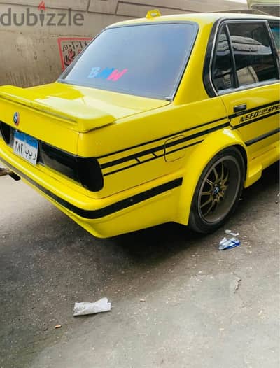 بي ام دبليو أى 3 1990