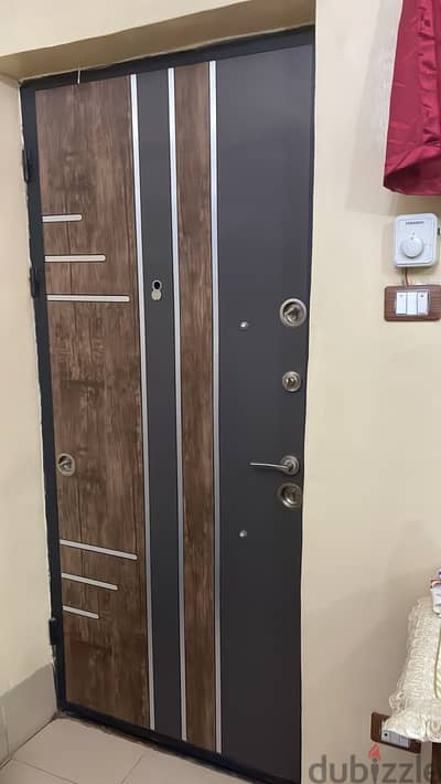 باب مصفح سمك ١١ سم
