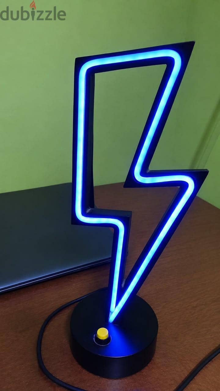 Desk lightening lamp 1