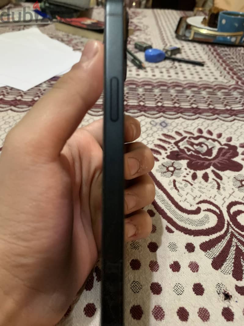 Apple - iPhone 13 8