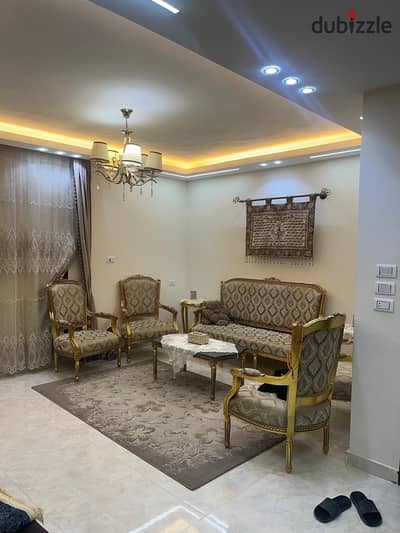 Apartment for sale, a bargain for quick sale in Al Nasr Compound, first floor, ultra super lux finishing
