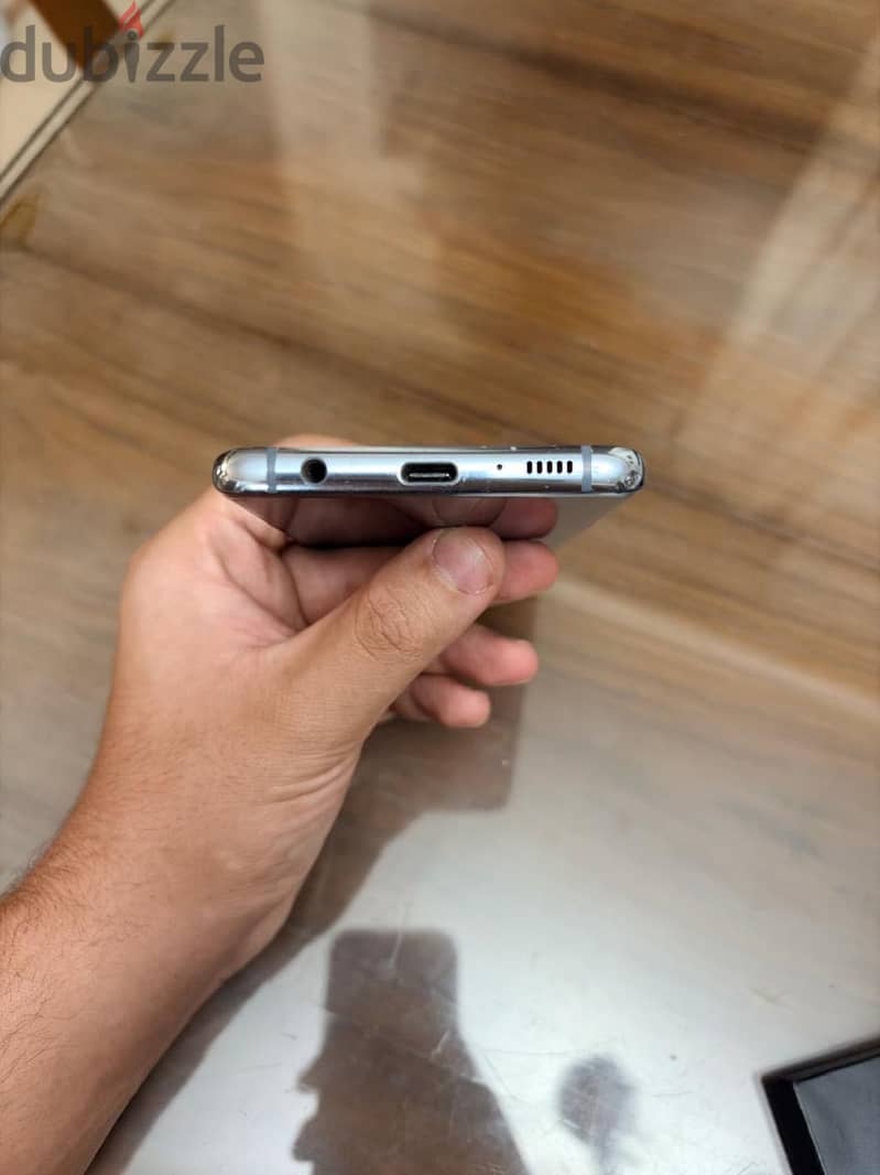 Samsung S10 6