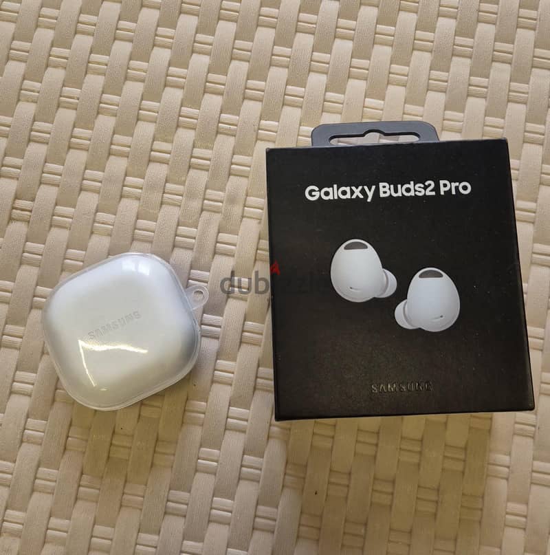 Samsung Galaxy Buds 2 Pro 1