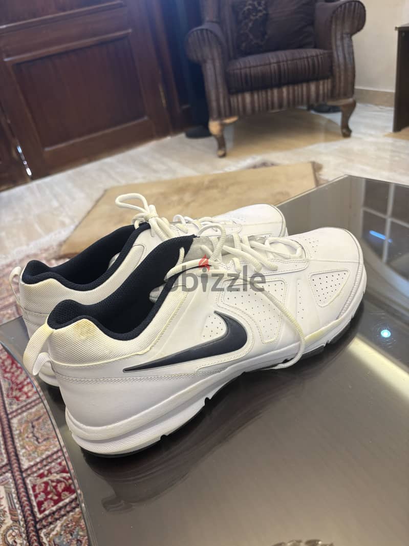 Nike T-Lite XI 4