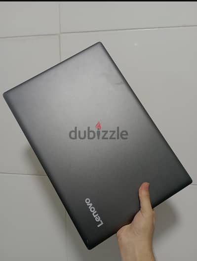 i7 جيل سابع بالشاحن و الكرتونة