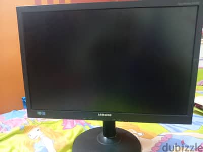 شاشه سامسونج تنفع في الكميارات و تلفيزيون وجيمينج