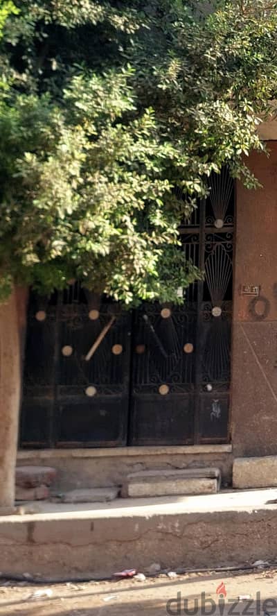 بوابة حديد