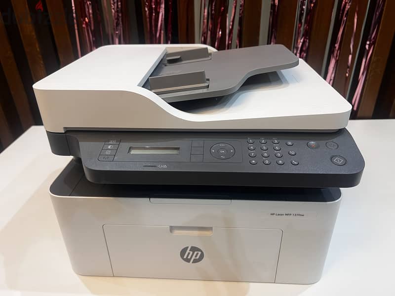 HP Laser MFP 137fnw بالضمان بتاعها 3