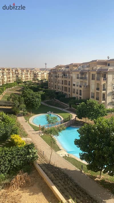 Corner apartment, immediate delivery, Stone Residence compound, Fifth Settlement, New Cairo