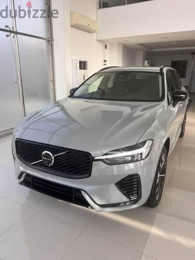 Volvo XC60 Ultra Dark 2026