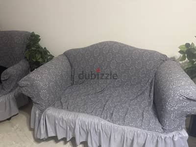 اثاث مستعمل  استعمال أسرة بحالة فوق الممتاز