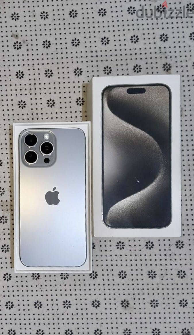 Apple - iPhone 15 Pro Max 2