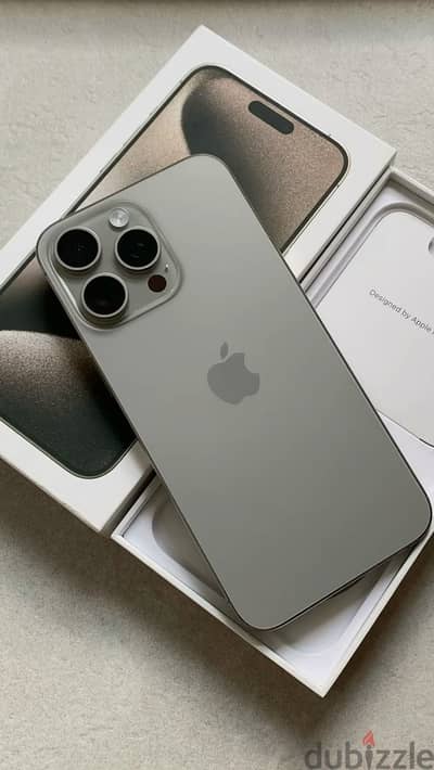 iPhone 15 Pro Max - Natural Titanium
