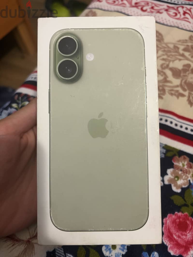 Apple - iPhone 17 2