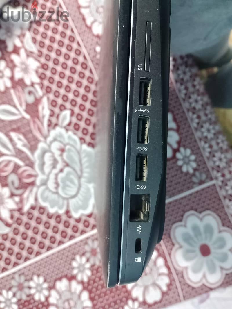 Laptop hp Intel® Core™ i7-6820HQ 3