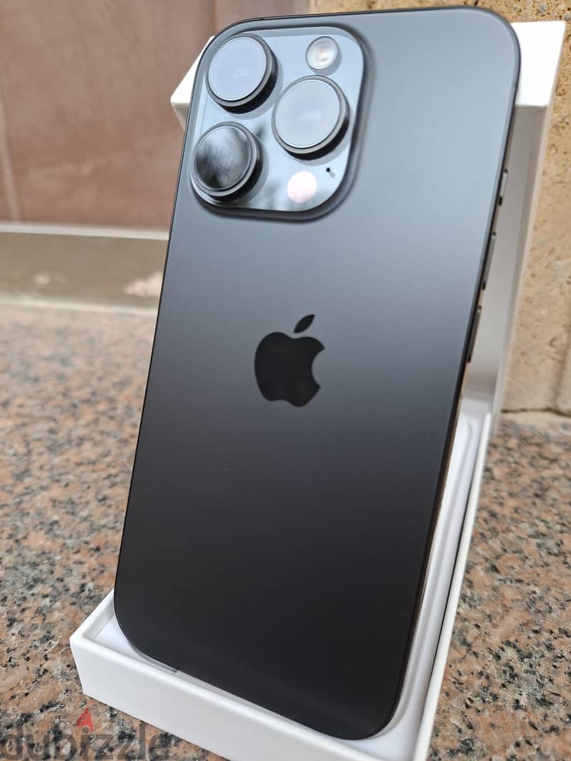 Apple - iPhone 16 Pro 5