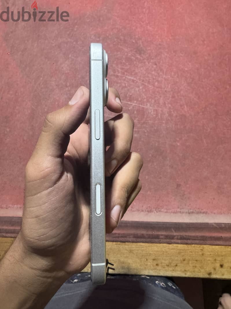 Apple - iPhone 17 9