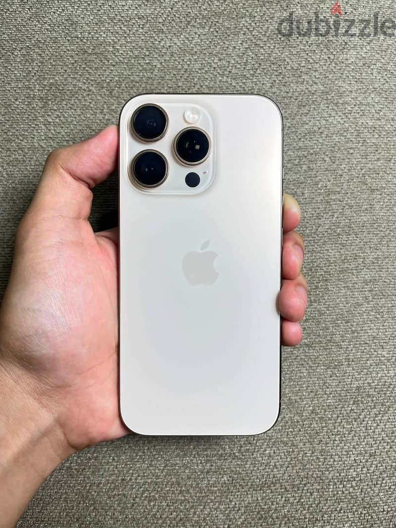 Apple - iPhone 16 Pro 2