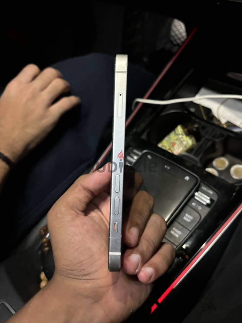 Apple - iPhone 14 3