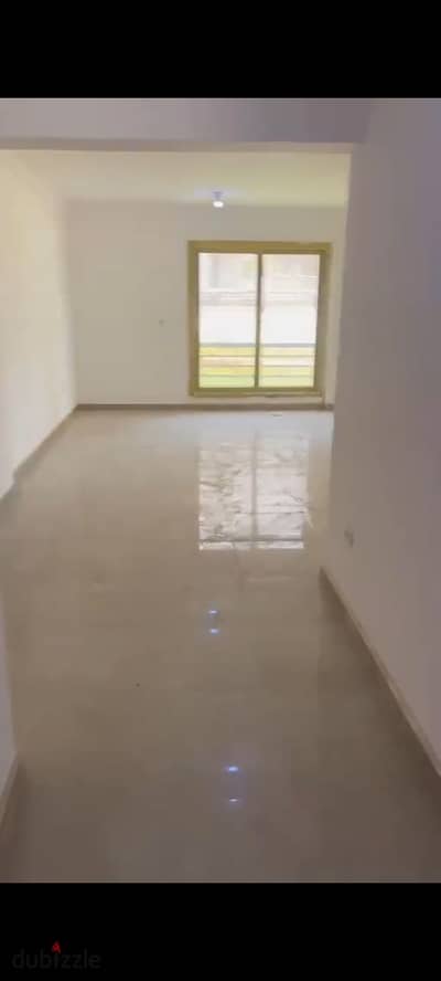 Apartment for rent unfurnished in Compound Janna October