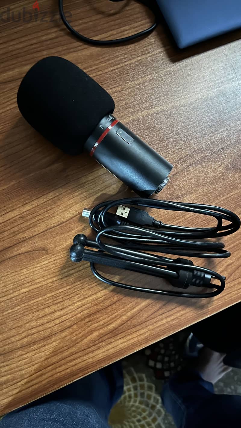 Reddragon Microphone 1