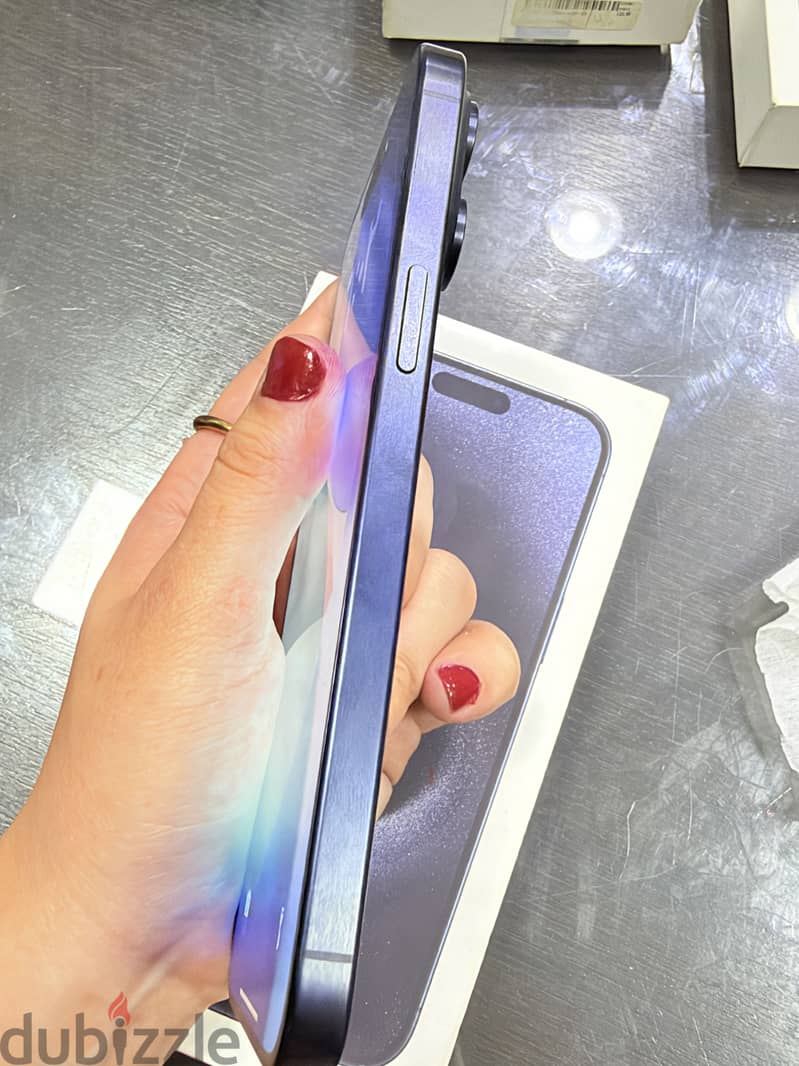 IPhone 15 pro max 8