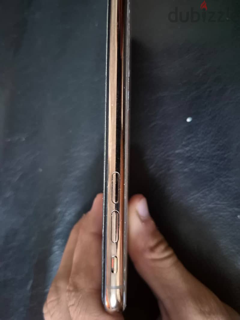 Apple - iPhone XS 2